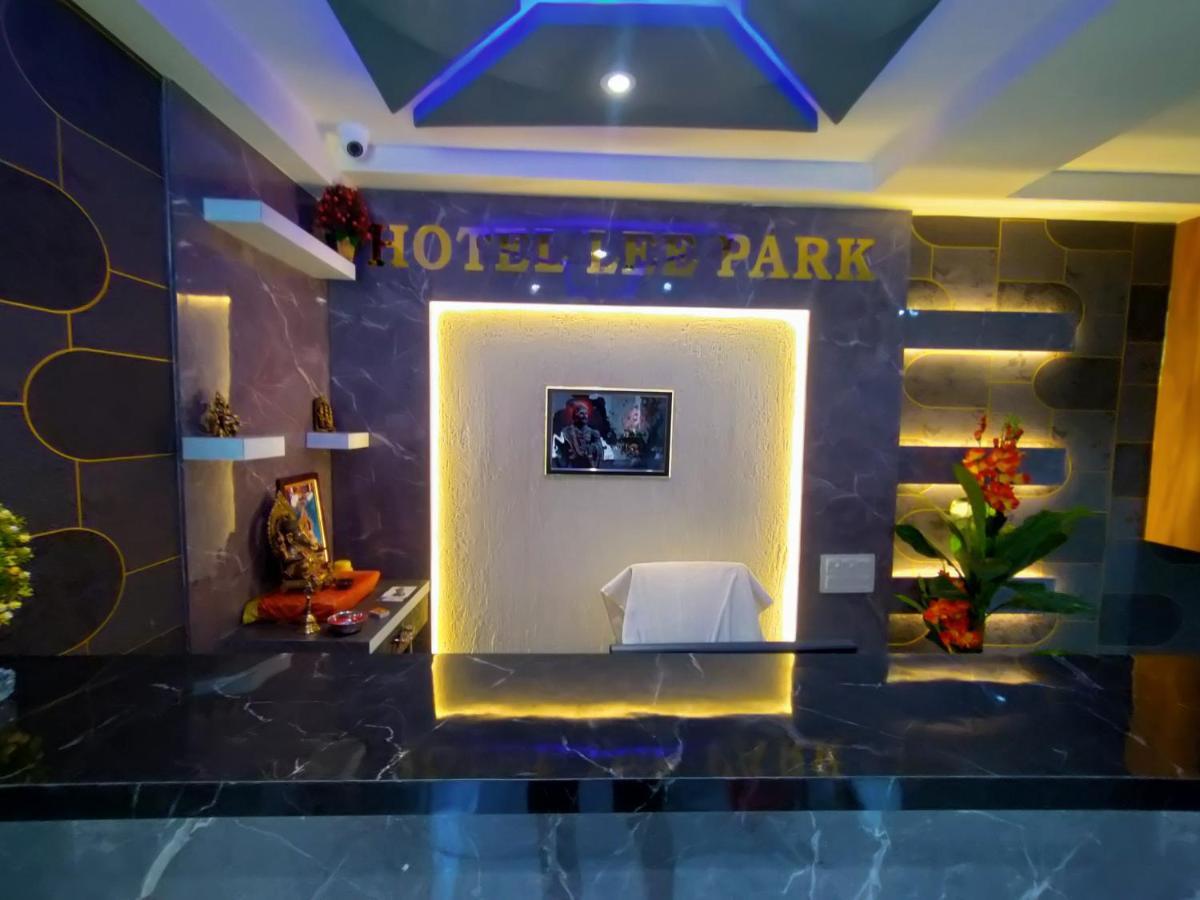 Hotel Lee Park Ahmedabad Exterior photo